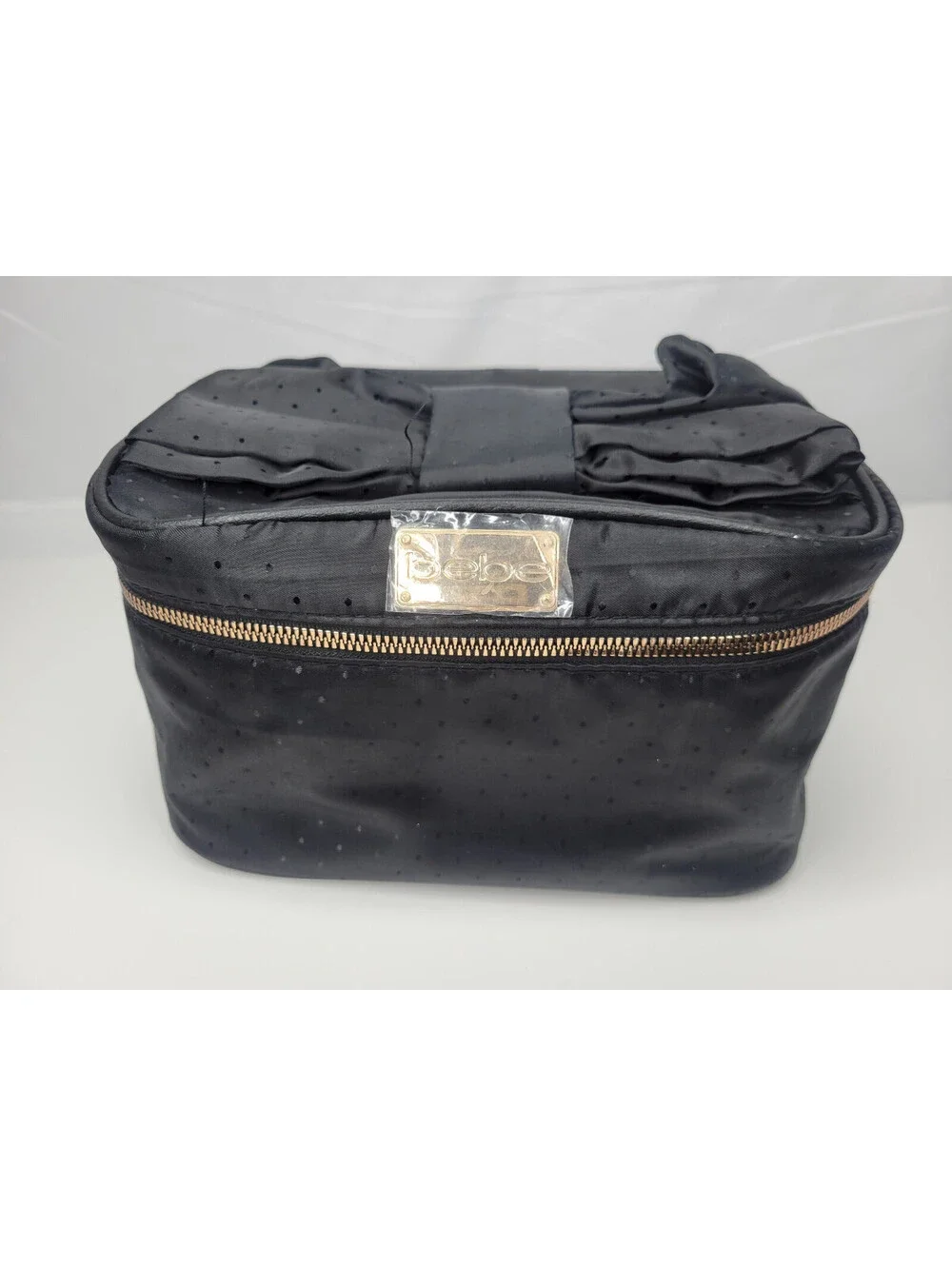 BEBE Travel Cosmetic Train Case Bag Zip Around  with Bow Black